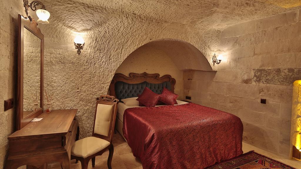 Hotel Phocas Cave